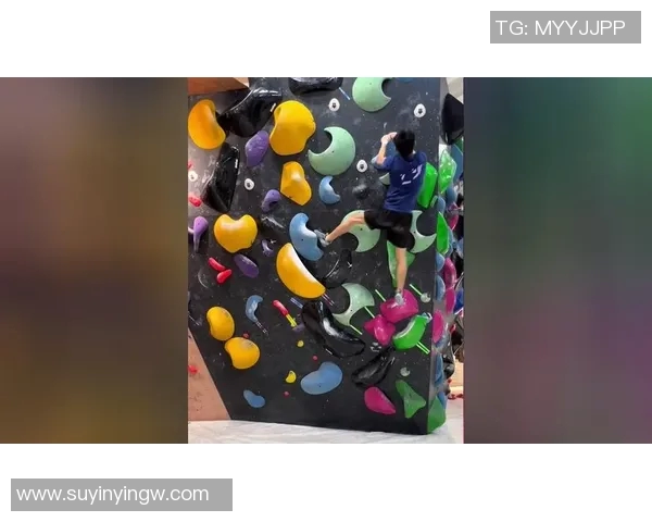 上海攀岩队区域防守策略解析与攀岩热点的深度探讨